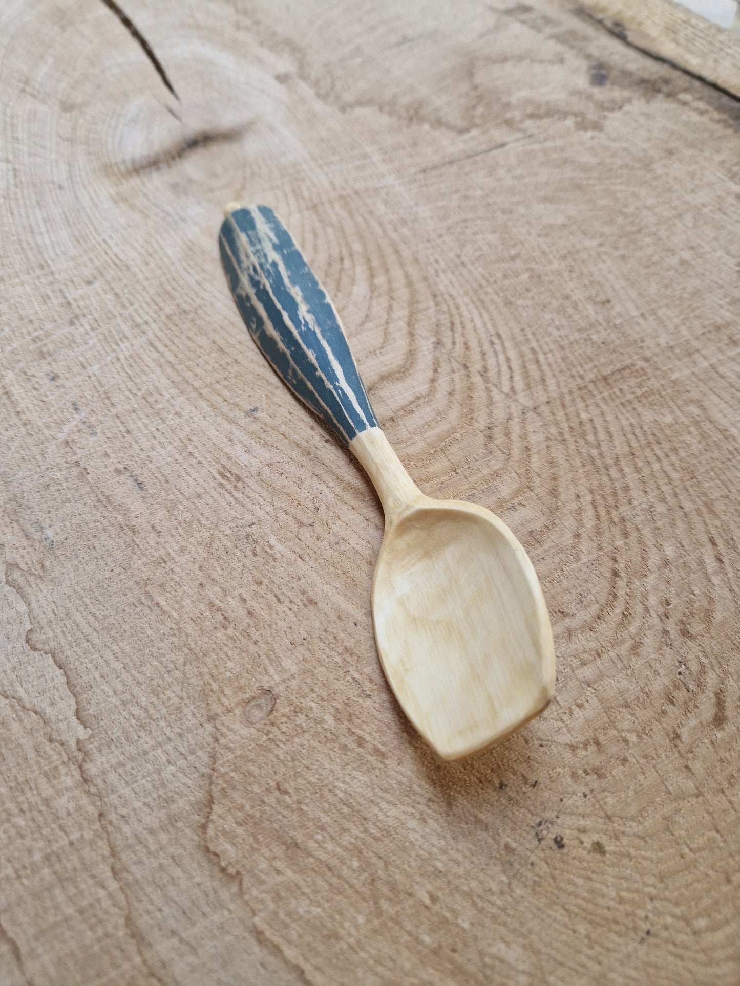 Silver Birch eating spoon